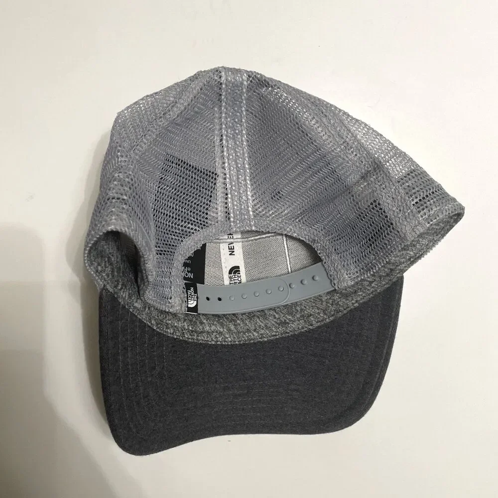 The North Face Unisex Gray Snapback Trucker Hat Mesh Cap One Size OSFM Outdoors